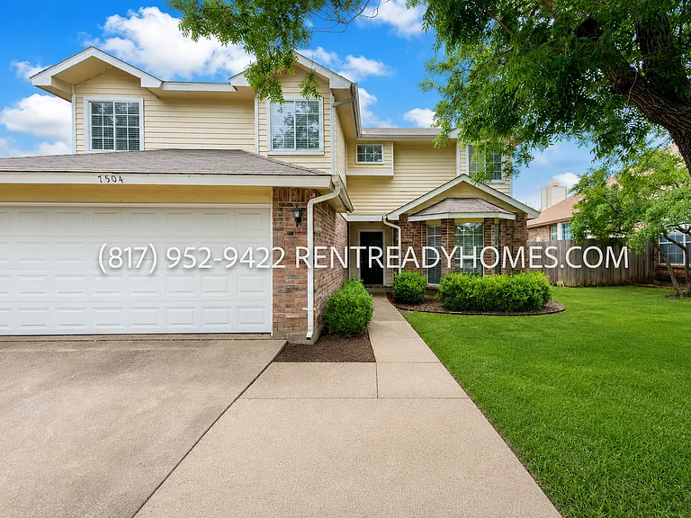 7504 Trotter Ct — Photo 3