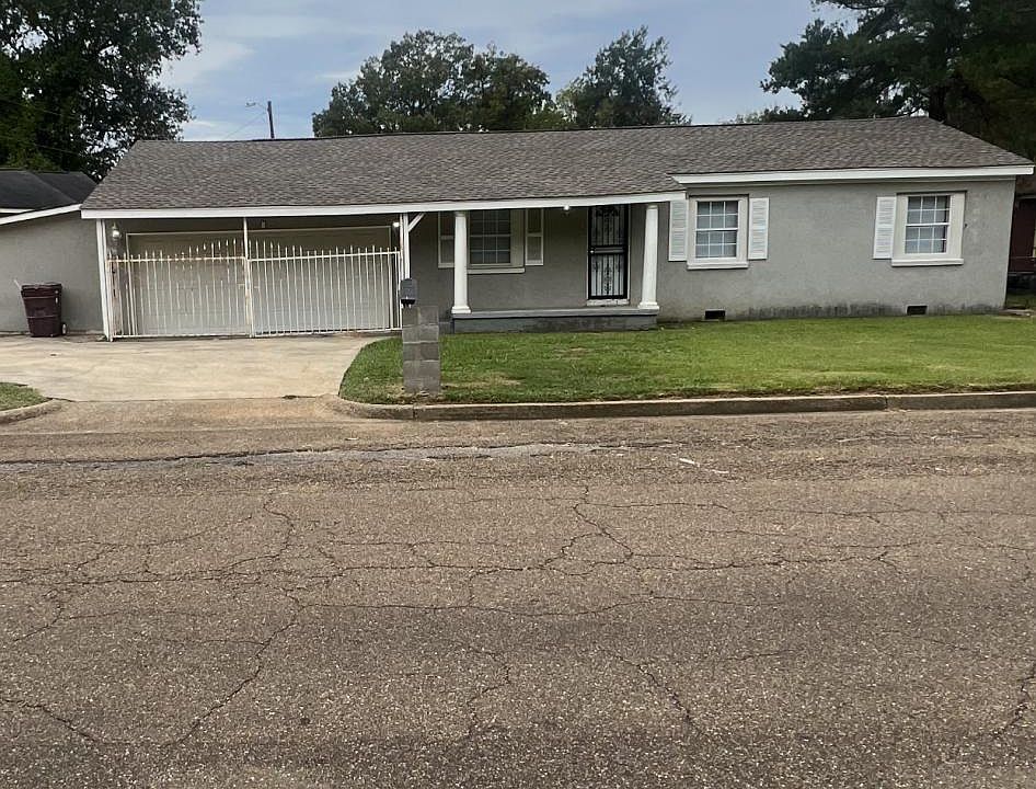 2nd image of 3307 Pocahontas Ave