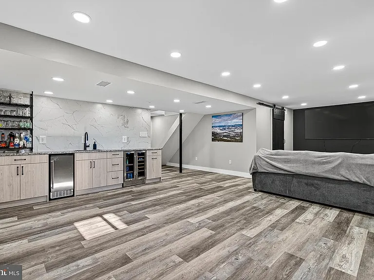 27 Planetree Dr #1 — Photo 27