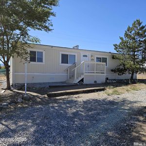 5707 Jacobson Way, Sun Valley, NV, 89433