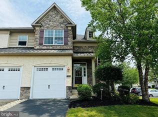 3203 Whisper Ln #128, Furlong, PA 18925