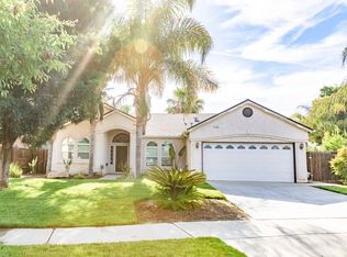 734 Driftwood Ave, Lemoore, CA 93245