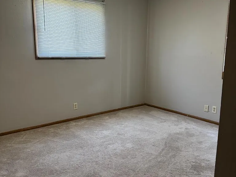 Unit Photo