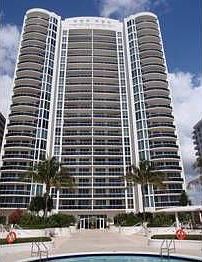 4th image of 4240 Galt Ocean Dr APT 1105