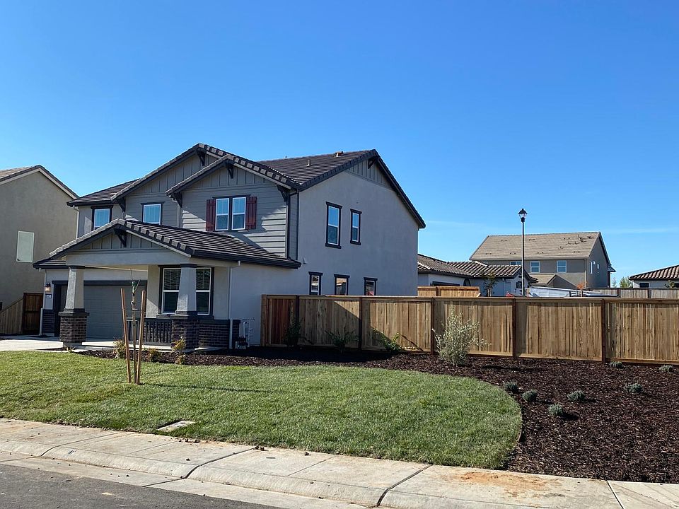 1st image of 4421 Mesquite Way