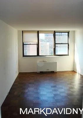 Rented by Mark David | media 9