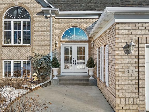 2nd image of 2001 Stonepine Ave