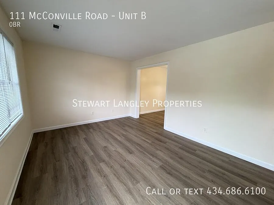 Building Photo - 111 McConville Rd #B