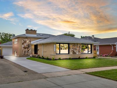 10936 S Kostner Ave, Oak Lawn, IL, 60453