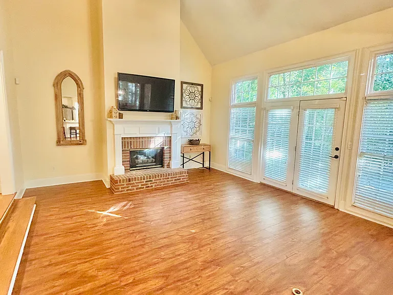 401 Wyndham Hall Ln — Photo 12