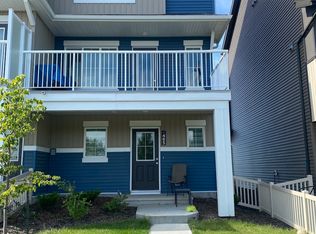 485 Desrochers Blvd SW, Edmonton, AB T6W4N2