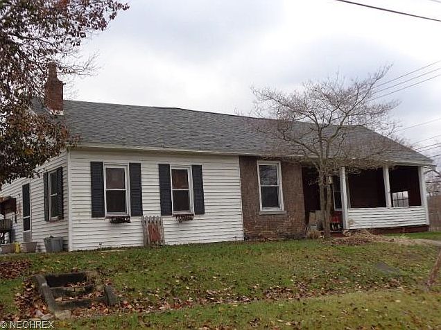 1st image of 134 W Spruce St