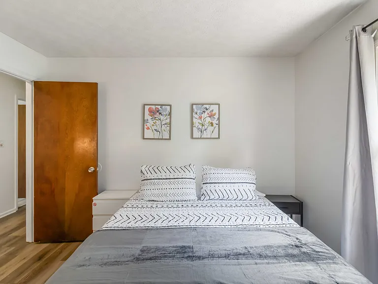 3345 Sharon Cir — Photo 26