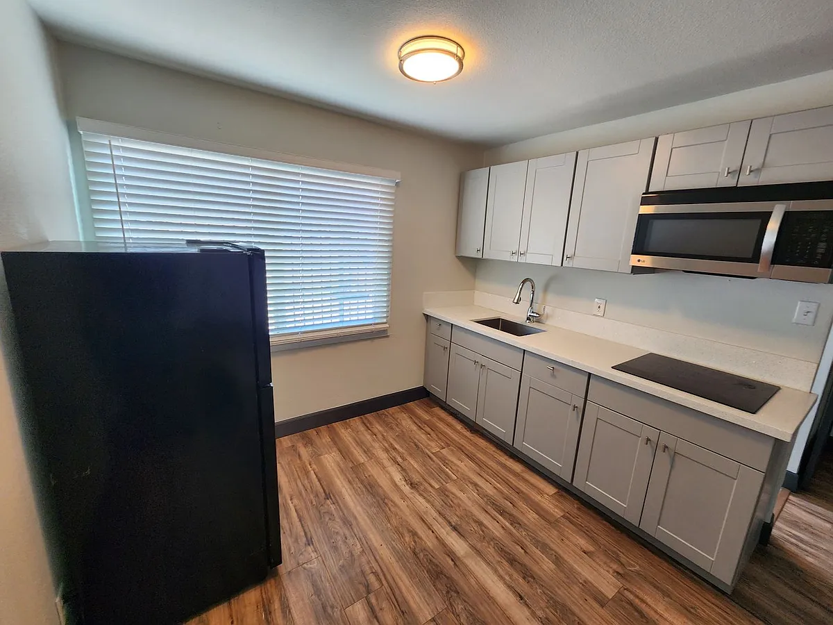 Building Photo - 311 N 16th St #14