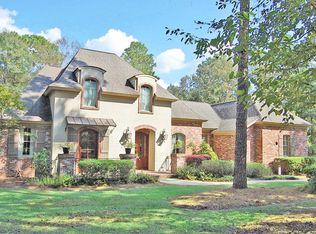 210 Tallulah Rdg, Hattiesburg, MS 39402