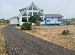 1480 Ocean Crest Ave SW, Ocean Shores, WA 98569