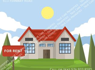613 Fernway Rd, Kingsford Heights, IN 46346
