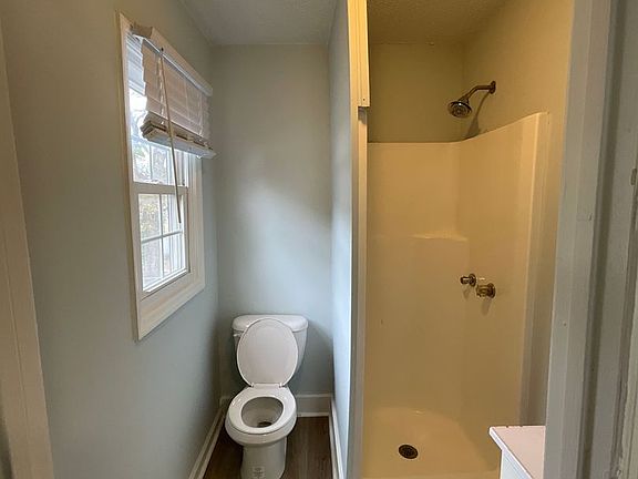 5th image of 3336 Kraft Ave APT B