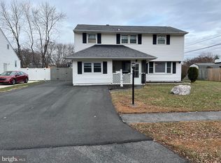 4 McCord Dr, Newark, DE 19713
