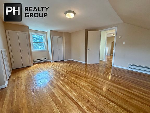5th image of 17 Hatfield Rd