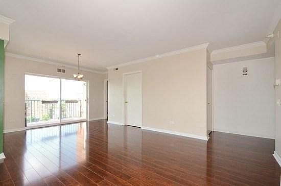 1st image of 811 Chicago Ave APT 801