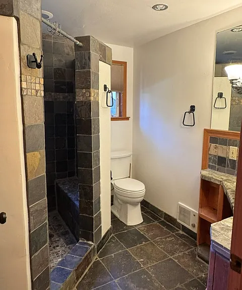 957 San Francisco Ave #B — Photo 11