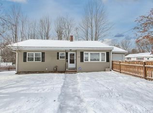 524 Jackson St, Methuen, MA 01844