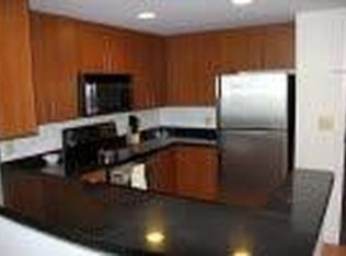 100 Brookline Ave, Boston, MA 02215