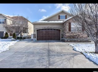 6627 S Interlochen Ln, West Jordan, UT 84084