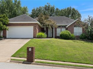 3231 Amberwood St, Springdale, AR 72762