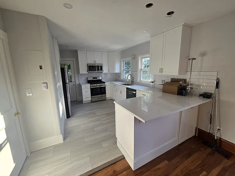 17 Milton Ave #2 — Photo 2