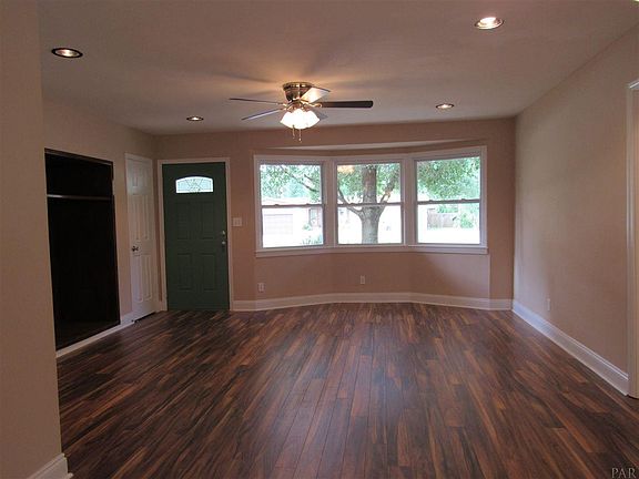 3rd image of 3920 Whispering Pines Dr