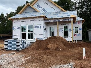 1095 Woodland Ln, Opelika, AL 36801