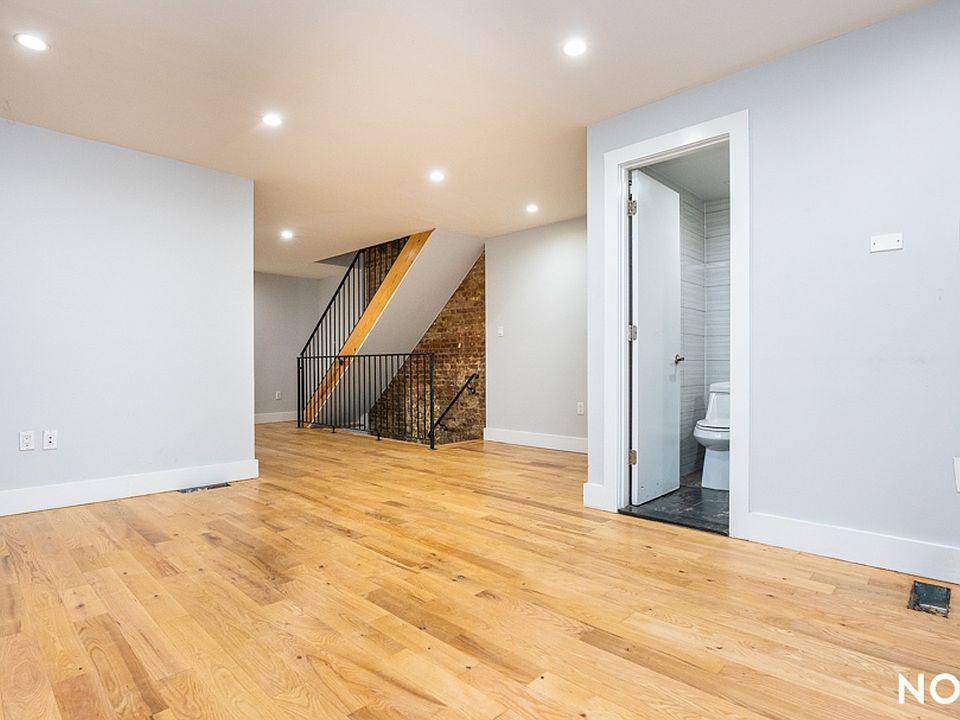 1st image of 375 Vernon Ave APT 1