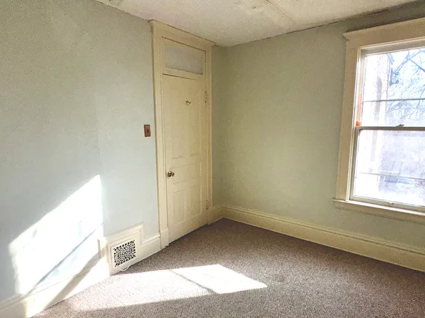 (undisclosed Address), Duluth, MN 55805