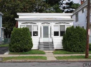 381 Mountain St, Albany, NY 12209