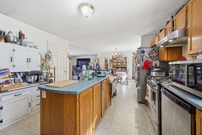 1st image of 75 Tedford Road