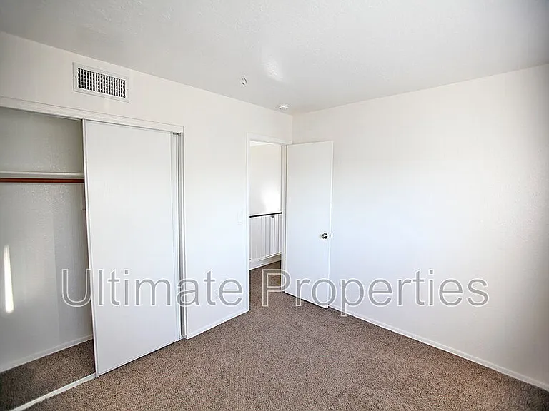 18205 N 87th Dr — Photo 12