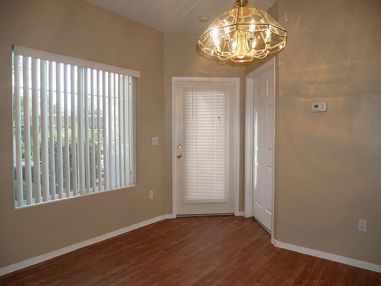 9303 Gilcrease Ave #1172 — Photo 5