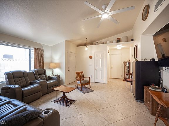 5th image of 4616 Idaho Ave