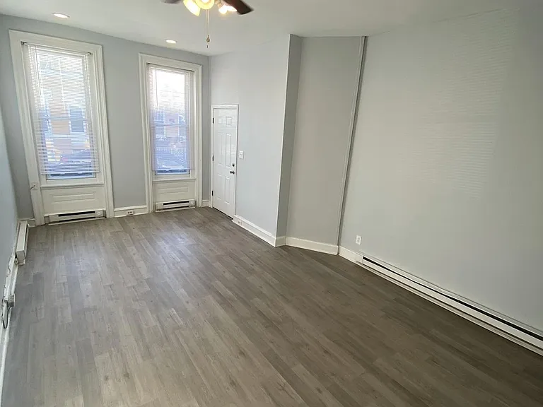 2423 W Norris St #1 — Photo 2
