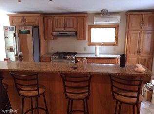 822 Layton Rd, Clarks Summit, PA 18411