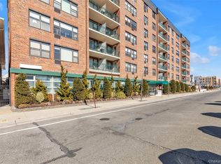 333 E Broadway #1D, Long Beach, NY 11561