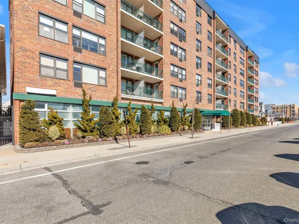 333 E Broadway #1D, Long Beach, NY 11561