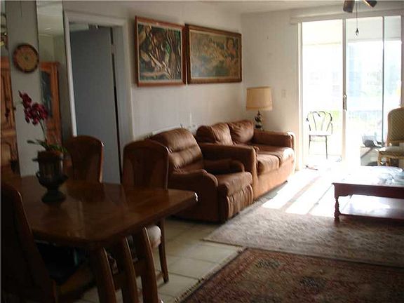 3rd image of 2851 Leonard Dr APT J401