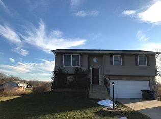 2851 Watertown Ave, Lake Station, IN 46405