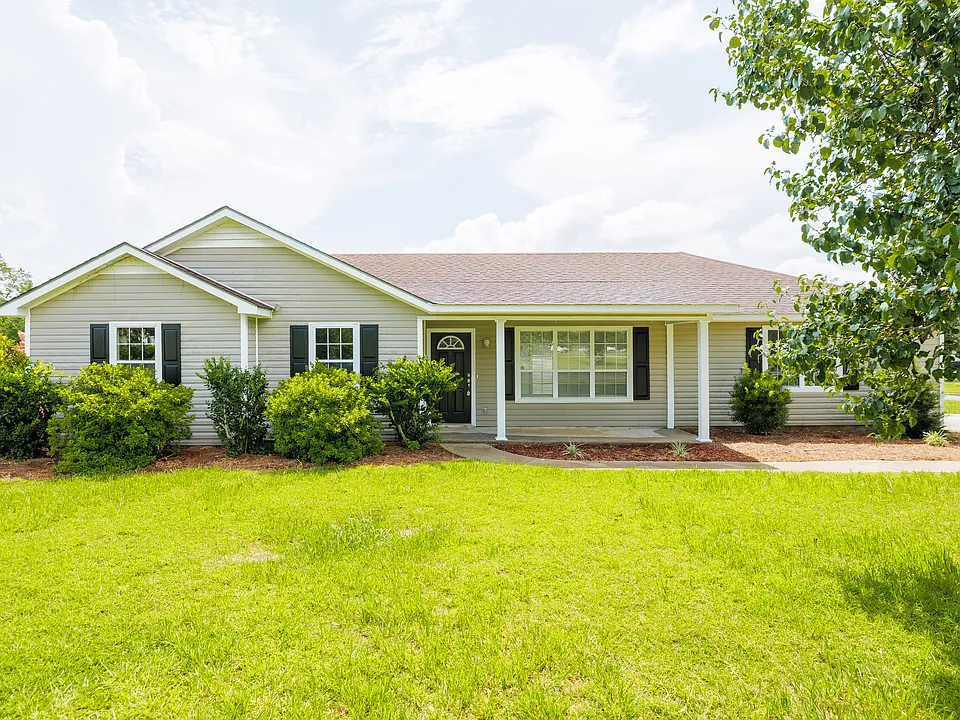 3789 Robin Ln