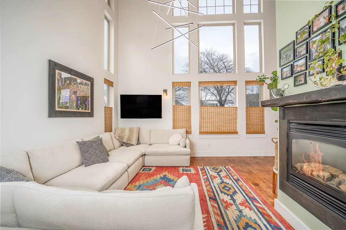 Building Photo - 2218 Gallatin Green Blvd #B