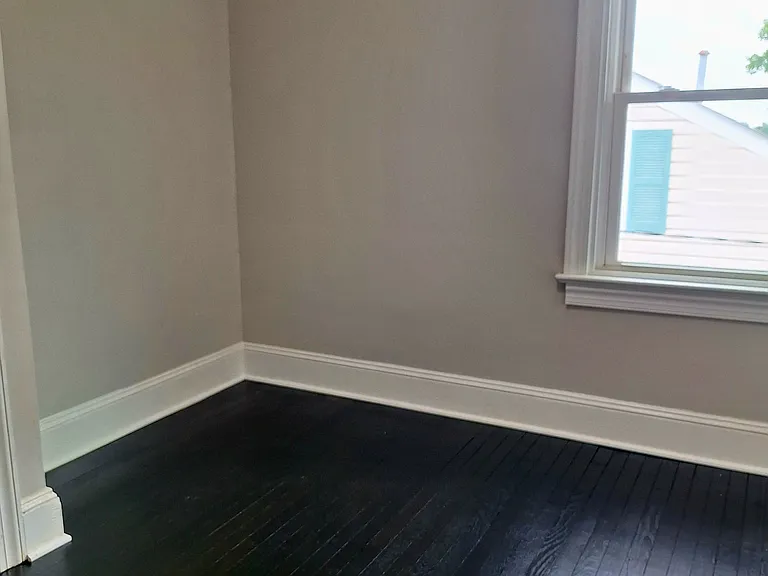 613 Belair Ave — Photo 10