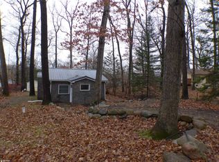 1718 Hayes Rd, Ortonville, MI